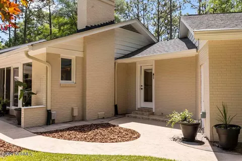Exterior - 240 Mckenzie Rd W, Pinehurst, NC 28374 photo 2 of 18