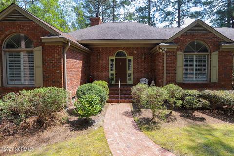 35 Abington Dr, Pinehurst, NC 28374 photo 4
