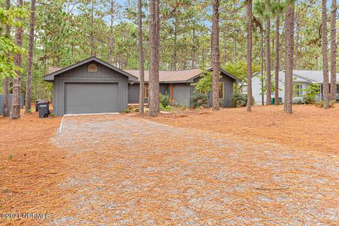 2460 Longleaf Dr SW, Pinehurst, NC 28374 photo 2