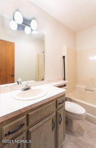 110 Primrose Cir, West End, NC 27376 photo 13