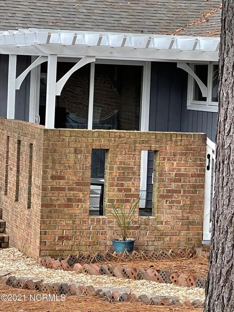 159 Edgewater Dr, West End, NC 27376 photo 3