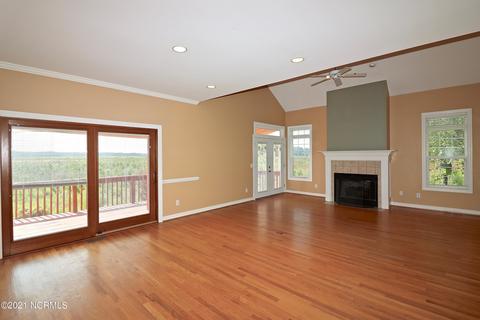 694 Cedar Pt, Vass, NC 28394 photo 3