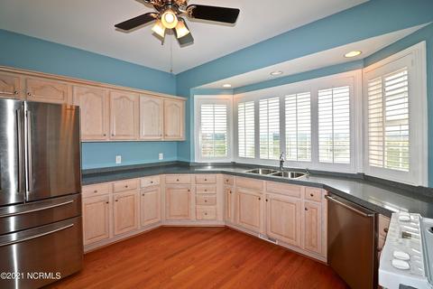694 Cedar Pt, Vass, NC 28394 photo 7