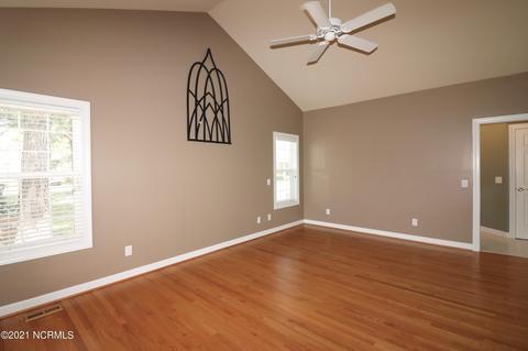 694 Cedar Pt, Vass, NC 28394 photo 12