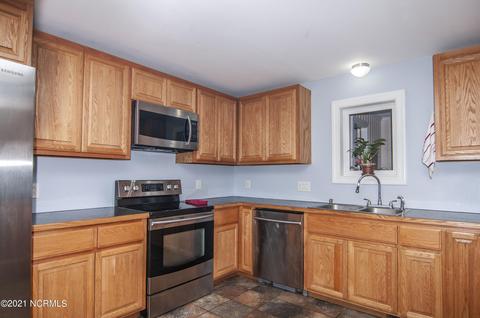 331 E 13th St, Washington, NC 27889 photo 12