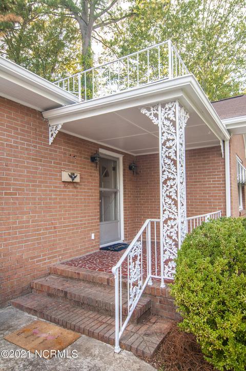 331 E 13th St, Washington, NC 27889 photo 3