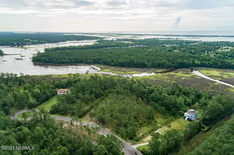 9 Tidewater Ct, Hampstead, NC 28443 photo 6