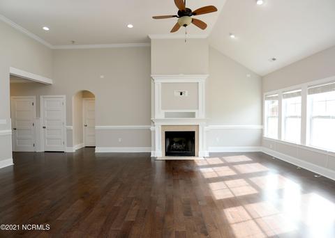 1372 Washington Acres Rd, Hampstead, NC 28443 photo 9
