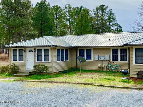 215 E Boston Ave, Pinebluff, NC 28373 photo 1