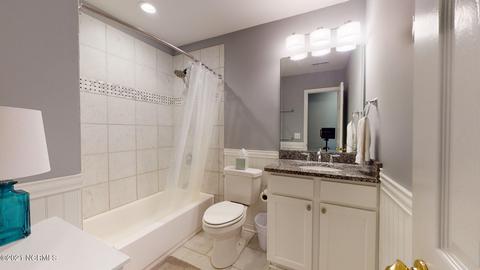 137 Holly Tree Ln, Hampstead, NC 28443 photo 17