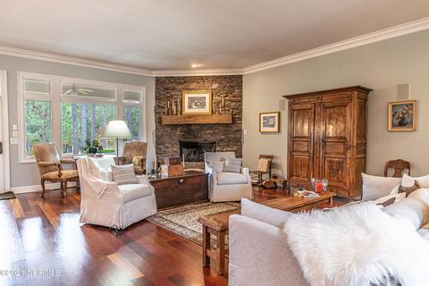 415 Meyer Farm Dr, Pinehurst, NC 28374 photo 6