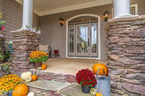 415 Meyer Farm Dr, Pinehurst, NC 28374 photo 2