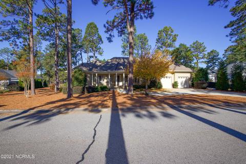 175 National Dr, Pinehurst, NC 28374 photo 2