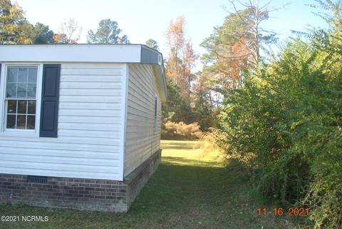 435 Richlands Loop Rd, Richlands, NC 28574 photo 15