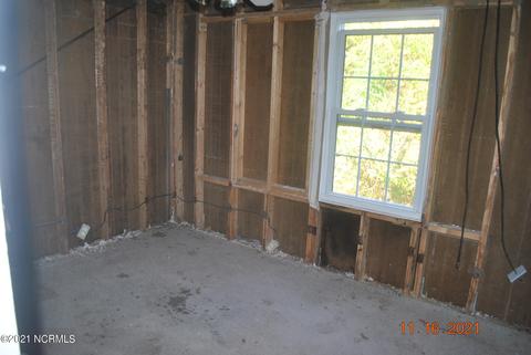 435 Richlands Loop Rd, Richlands, NC 28574 photo 11