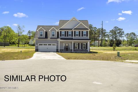 672 Aria Ln, Hubert, NC 28539 photo 1