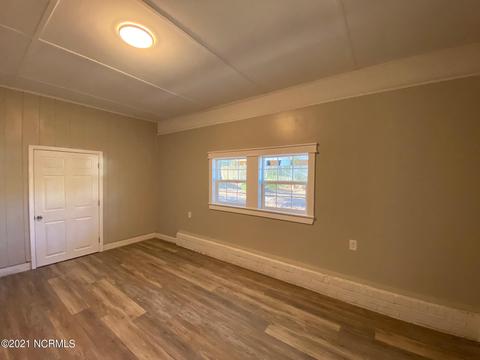 603 Brogden St, Dudley, NC 28333 photo 7
