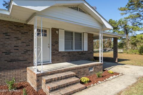 104 Whitley St, Dover, NC 28526 photo 5