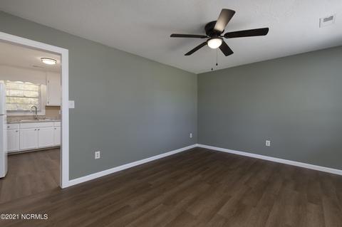104 Whitley St, Dover, NC 28526 photo 8
