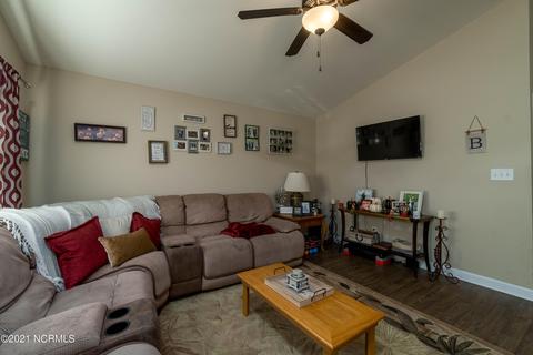 206 Brice Ct, Hubert, NC 28539 photo 16