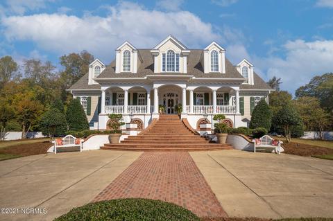 104 Island Ct, Rocky Mount, NC 27804