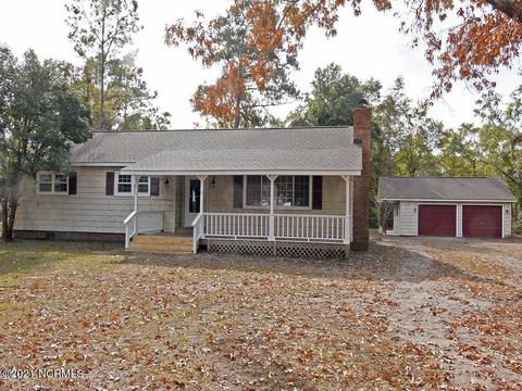 329 Masters Ln, Hampstead, NC 28443 photo 1