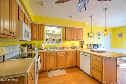 1419 Hylan Ave, Hamlet, NC 28345 photo 5