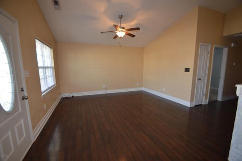 306 Sinclair Ln, Hubert, NC 28539 photo 3