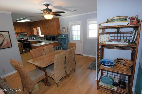 431 30th St, Sunset Beach, NC 28468 photo 5