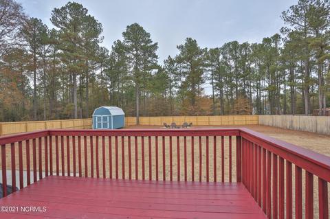 114 Trestle St, Hamlet, NC 28345 photo 10