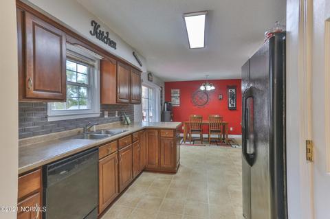 114 Trestle St, Hamlet, NC 28345 photo 15