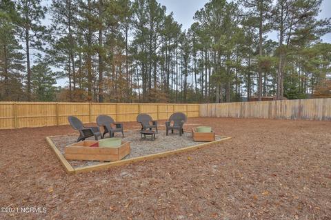 114 Trestle St, Hamlet, NC 28345 photo 7
