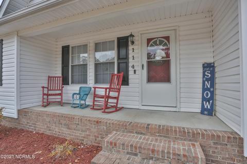 114 Trestle St, Hamlet, NC 28345 photo 4