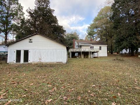 708 E Main St, Aberdeen, NC 28315 photo 22
