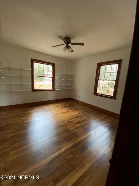 708 E Main St, Aberdeen, NC 28315 photo 14