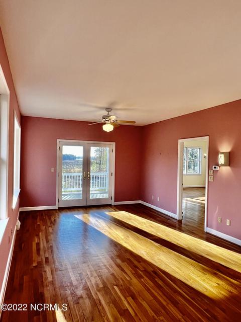 295 Jesse Lee Ln, Hampstead, NC 28443 photo 25