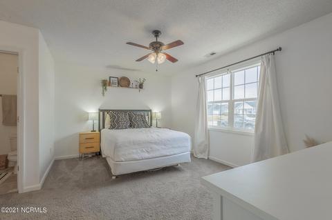419 Dion Dr, Hubert, NC 28539 photo 8
