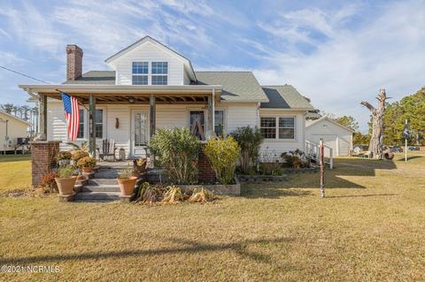 352 Community Rd, Davis, NC 28524 photo 1
