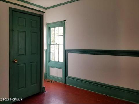 423 E 2nd St, Washington, NC 27889 photo 19