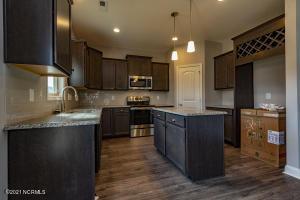 113 E 6th Ave, Raeford, NC 28376 photo 2