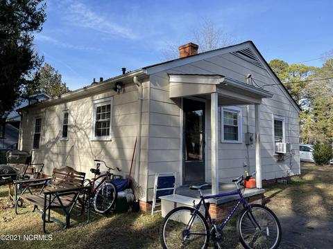 809 E 8th St, Washington, NC 27889 photo 4