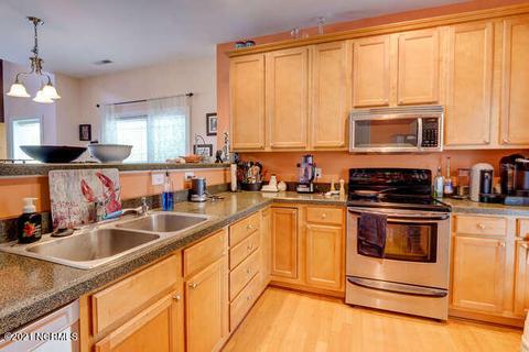 101 Kiskadee Ct, Hampstead, NC 28443 photo 6