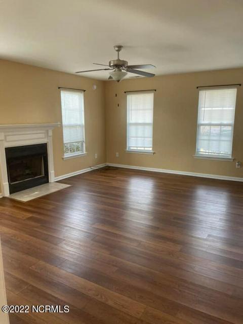 115 Hunt Dr, Hubert, NC 28539 photo 4