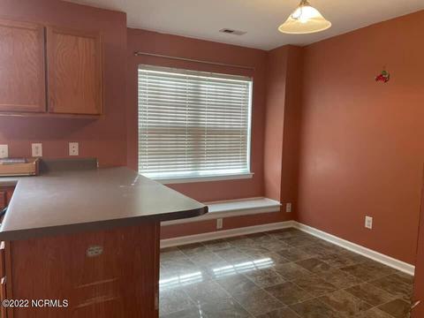 115 Hunt Dr, Hubert, NC 28539 photo 7