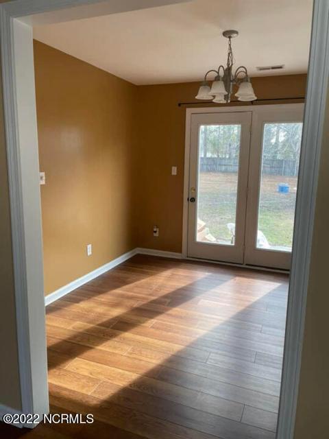 115 Hunt Dr, Hubert, NC 28539 photo 9