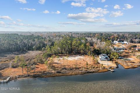 531 Odum Dr, Hubert, NC 28539 photo 2