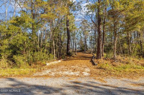531 Odum Dr, Hubert, NC 28539 photo 6