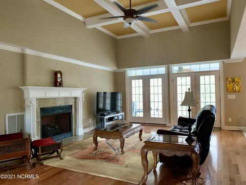 200 Chowan Dr, Chocowinity, NC 27817 photo 4