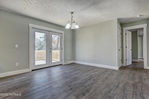 36 N Burning Tree Dr, Hampstead, NC 28443 photo 7