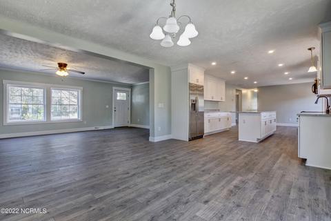 36 N Burning Tree Dr, Hampstead, NC 28443 photo 8